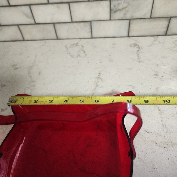 Vintage mcm acrylic lucite christmas red basket with folding handle - Picture 10 of 10